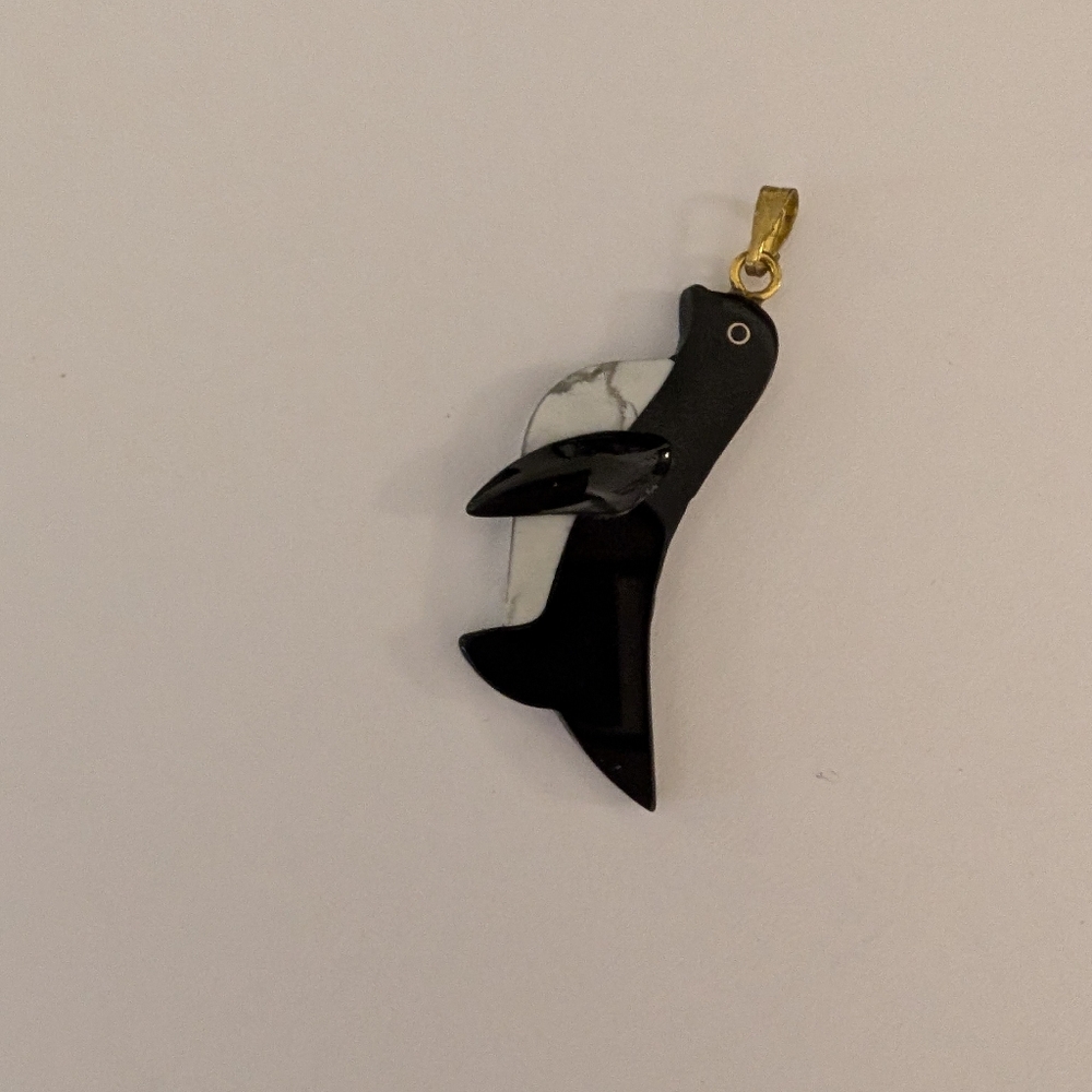 Vintage Black Onyx and Mother Of Pearl Penguin #17